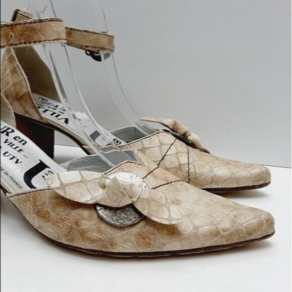 UN TOUR EN VILLE Snake Pattern Beige Pointy Toe Heels Leather Shoes Sz 7.5 - 8 - Picture 3 of 16
